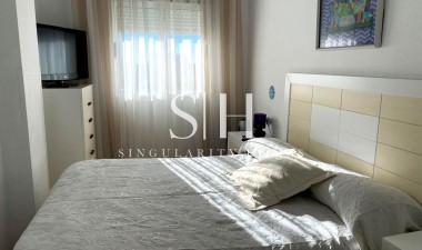 Resale - Apartment / flat - Torrevieja - Playa del Cura