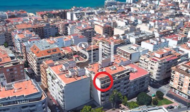 Resale - Apartment / flat - Torrevieja - Playa del Cura