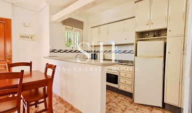 Odsprzedaż - Villa - Orihuela Costa - Playa Flamenca