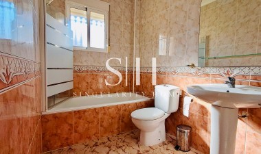 Odsprzedaż - Villa - Orihuela Costa - Playa Flamenca