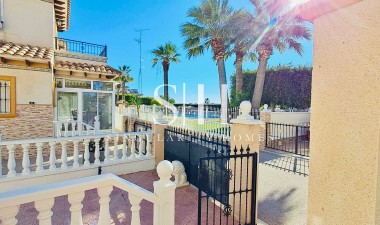Odsprzedaż - Villa - Orihuela Costa - Playa Flamenca