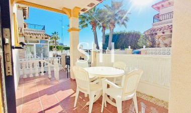 Odsprzedaż - Villa - Orihuela Costa - Playa Flamenca