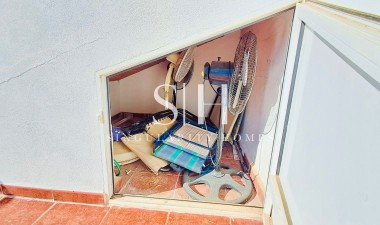 Odsprzedaż - Villa - Orihuela Costa - Playa Flamenca