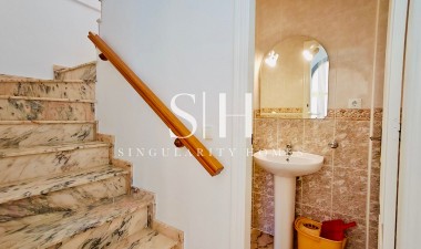 Odsprzedaż - Villa - Orihuela Costa - Playa Flamenca