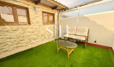 Resale - Apartment / flat - Orihuela Costa - Punta Prima