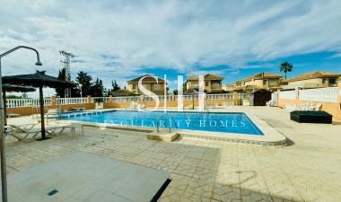 Resale - Apartment / flat - Orihuela Costa - Punta Prima