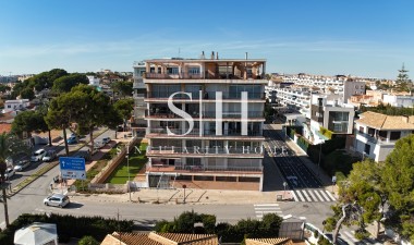 Resale - Apartment / flat - Orihuela Costa - La Zenia