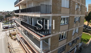 Resale - Apartment / flat - Orihuela Costa - La Zenia