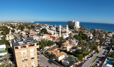 Resale - Apartment / flat - Orihuela Costa - La Zenia