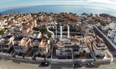 Resale - Villa - Torrevieja - Torre Del Moro