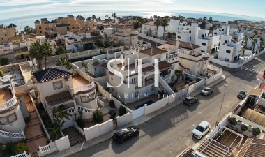 Resale - Villa - Torrevieja - Torre Del Moro