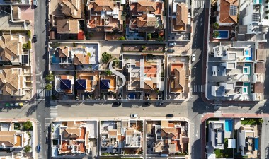 Resale - Villa - Torrevieja - Torre Del Moro