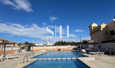 Resale - Apartment / flat - Orihuela Costa - Punta Prima