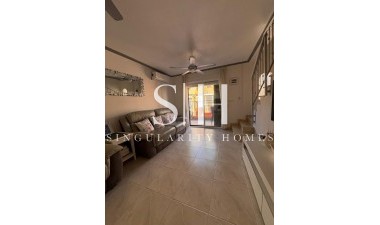 Resale - Apartment / flat - Orihuela Costa - Costa Blanca