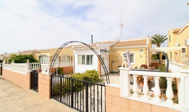 Resale - Villa - Orihuela Costa - Las Mimosas