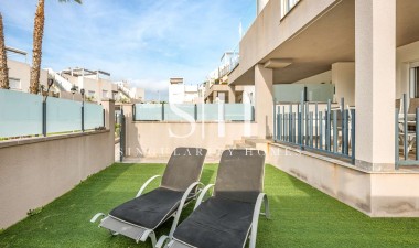 Resale - Bungalow - Torrevieja - Costa Blanca