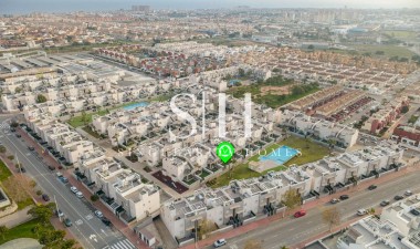 Resale - Bungalow - Torrevieja - Costa Blanca