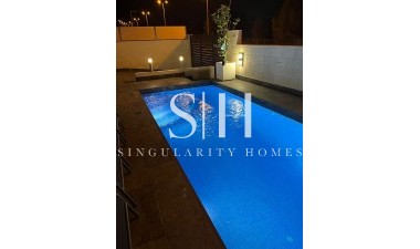 Resale - Villa - Orihuela Costa - Costa Blanca