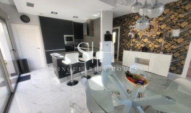 Resale - Villa - Orihuela Costa - Costa Blanca