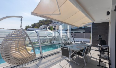 Resale - Villa - San Miguel de Salinas - Mirador De San Miguel