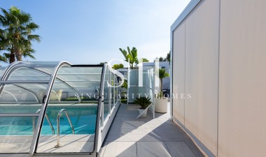 Resale - Villa - San Miguel de Salinas - Mirador De San Miguel