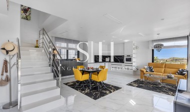 Resale - Villa - San Miguel de Salinas - Mirador De San Miguel