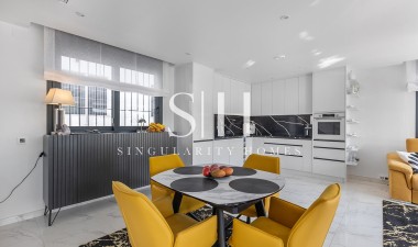 Resale - Villa - San Miguel de Salinas - Mirador De San Miguel