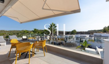 Resale - Villa - San Miguel de Salinas - Mirador De San Miguel