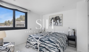 Resale - Villa - San Miguel de Salinas - Mirador De San Miguel