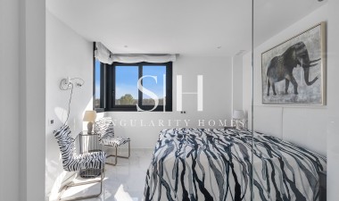 Resale - Villa - San Miguel de Salinas - Mirador De San Miguel