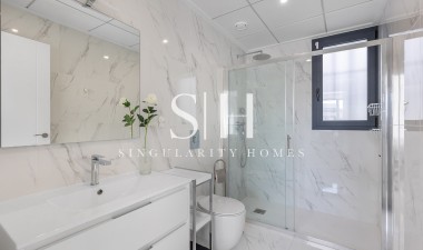 Resale - Villa - San Miguel de Salinas - Mirador De San Miguel