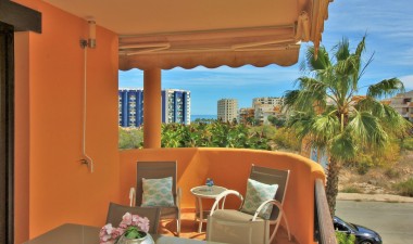 Resale - Apartment / flat - Torrevieja - Punta prima