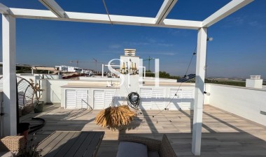 Resale - Villa - Torrevieja - Costa Blanca