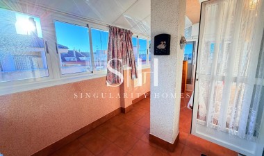 Resale - Apartment / flat - Torrevieja - Acequion