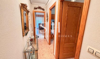 Resale - Apartment / flat - Torrevieja - Acequion