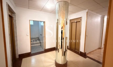 Resale - Apartment / flat - Torrevieja - Acequion