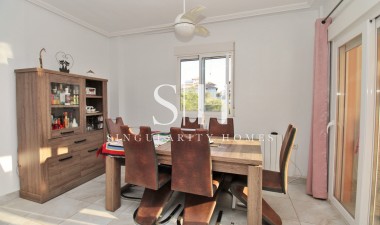 Resale - Villa - Orihuela Costa - Playa Flamenca