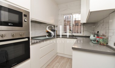 Resale - Villa - Orihuela Costa - Playa Flamenca