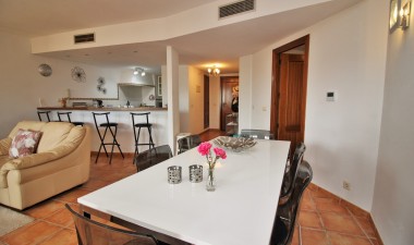 Resale - Apartment / flat - Torrevieja - Punta prima