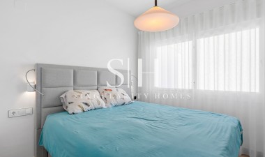 Resale - Villa - San Miguel de Salinas - Inland