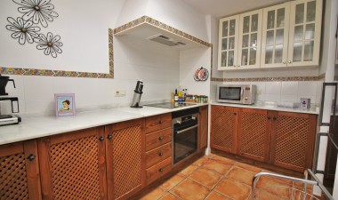 Resale - Apartment / flat - Torrevieja - Punta prima