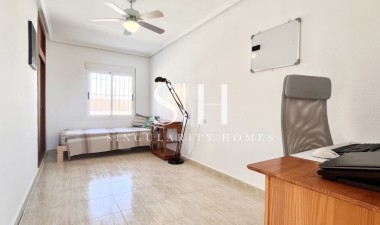 Resale - House - Torrevieja - Costa Blanca