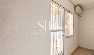 Resale - House - Torrevieja - Costa Blanca