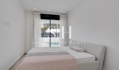 Resale - Villa - Pilar de la Horadada - Inland