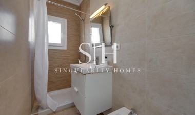 Resale - Villa - Torrevieja - La Siesta - El Salado - Torreta