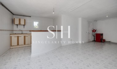 Resale - Villa - Torrevieja - La Siesta - El Salado - Torreta