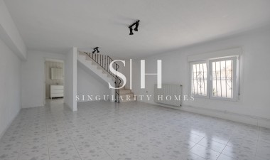 Resale - Villa - Torrevieja - La Siesta - El Salado - Torreta