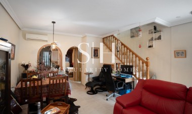 Resale - House - Orihuela Costa - Los Dolses