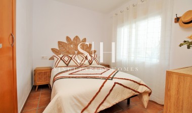 Odsprzedaż - Mieszkanie w bloku - Jávea - Javea