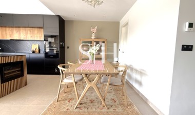 Resale - Bungalow - Pilar de la Horadada - Costa Blanca